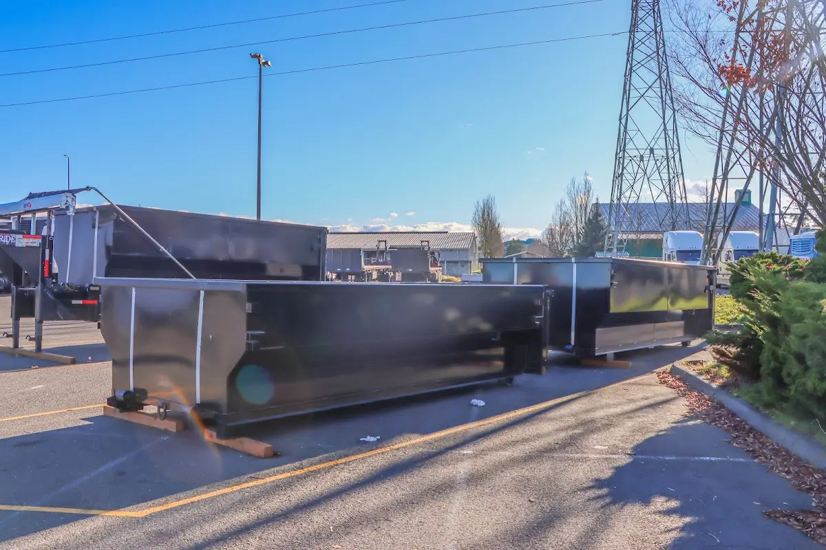 Professional dumpster rental and junk removal service in Ewa Villages